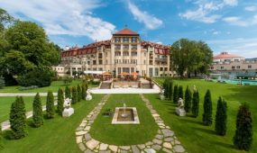 Danubius Health Spa Resort Hotel Thermia Palace *****